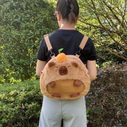 Mochila Capybara Afelpada